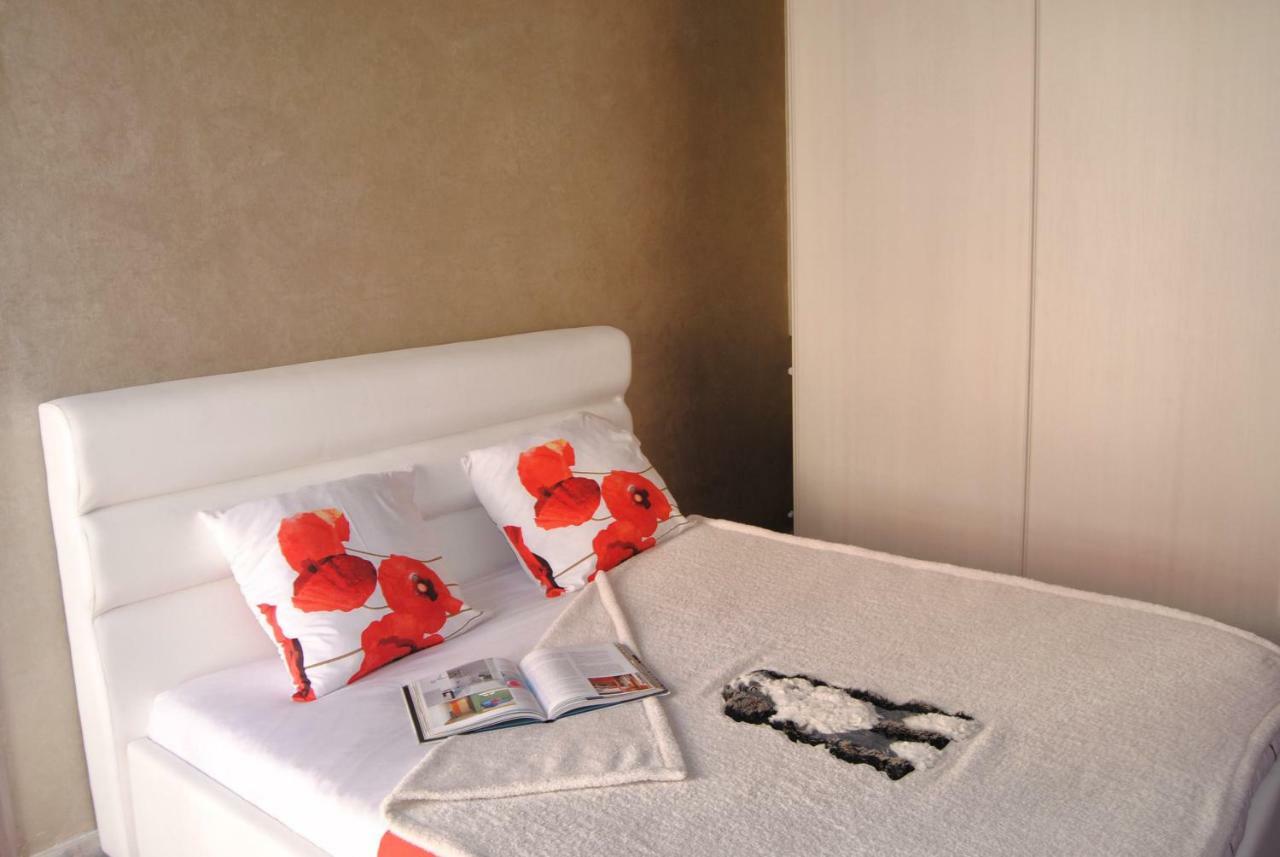 Bed and Breakfast Il Cortile Bra Zewnętrze zdjęcie